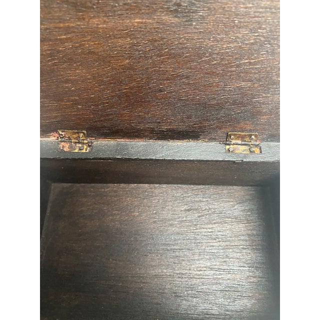 Gold 1960s Vintage Reverse Painted Gold Gilt Peruvian Wood Jewelry Box For Sale - Image 8 of 12