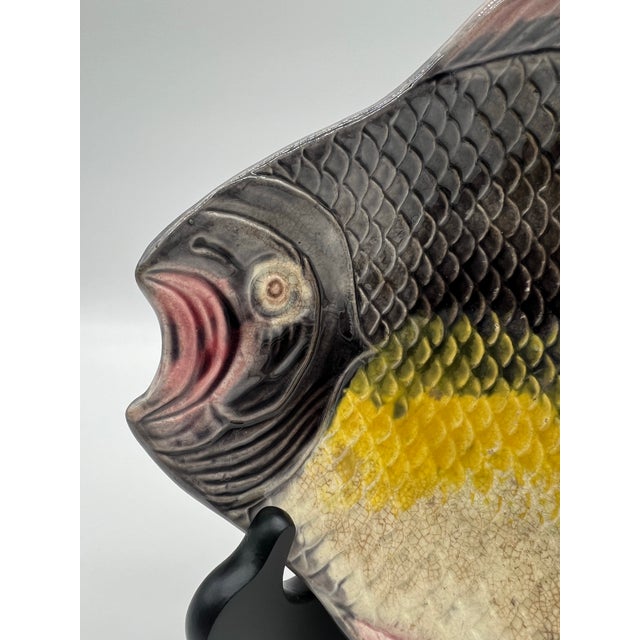 Late 19th Century A English Majolica Fish Shaped Serving Dish, Circa 1880's For Sale - Image 5 of 12