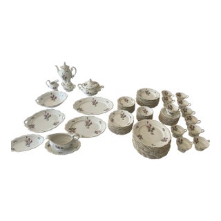 Mid 20th Century Rosenthal China Exquisite Moss Rose Pompadour Dinnerware Set- 96 Pieces Mint Condition For Sale