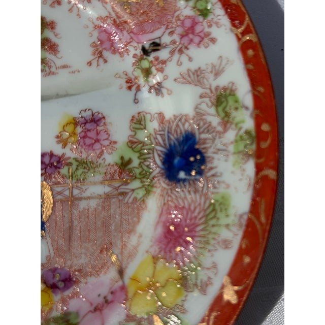 Vintage 7" Japanese Kutani Hand-Painted Porcelain Plate With Geishas & Lanterns For Sale In San Francisco - Image 6 of 12