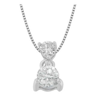 14K White Gold 1/2 cttw Round Cut Diamond Pendant Necklace (I-J, I1-I2) For Sale
