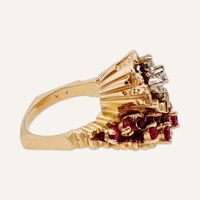 1960s 14k Yellow Gold Cocktail Ring With Rubies and Diamonds Size 7 For Sale - Image 4 of 4