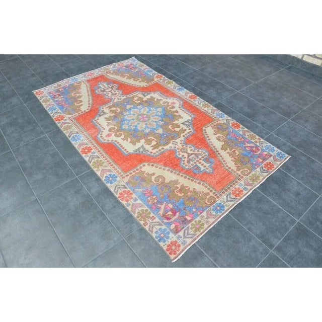 Turkish 1960s Red and Blue Vintage Rug For Sale - Image 3 of 11