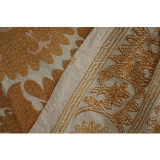 Beige Suzani Pattern Beige & Terracotta Textile – Boho Embroidered Table Decor 3'6'' X 4'2'' For Sale - Image 8 of 10