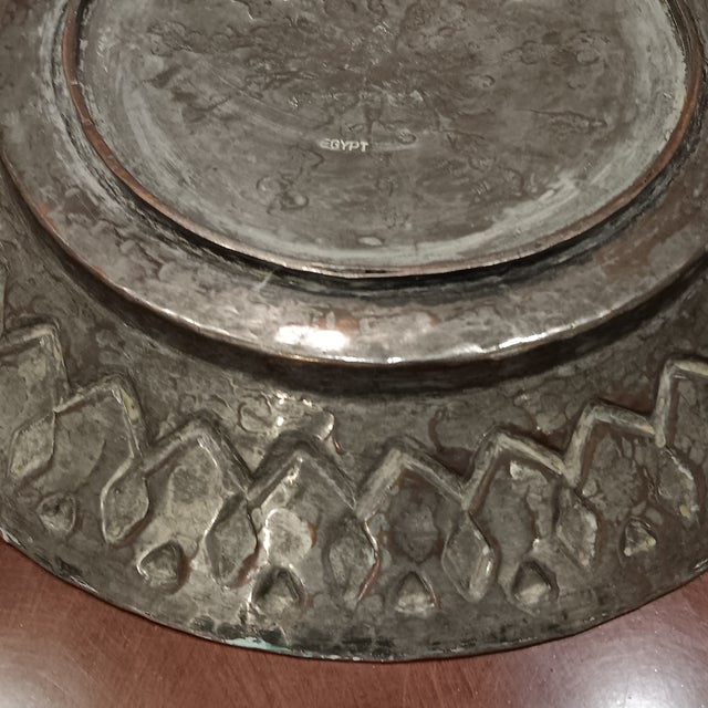 Vintage Egytian Hammered Sculptured Copper Platter/ Bowl With French Fluer- De- Lis and Bee Symbol For Sale - Image 18 of 18