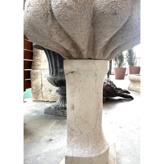18th Century Italian Holy Water Font in Carved Marble For Sale - Image 12 of 18
