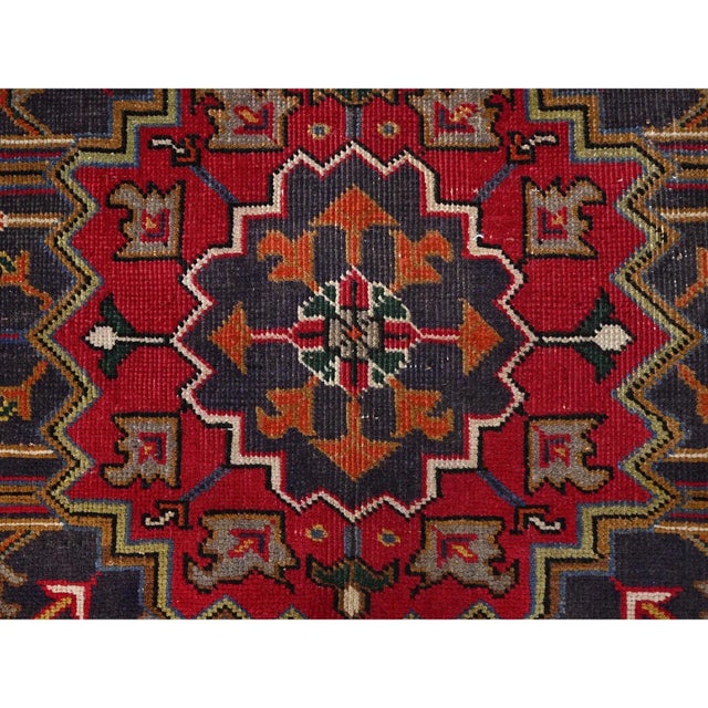 1960s 1960s Red Semi Antique Persian Heriz Rug For Sale - Image 5 of 12