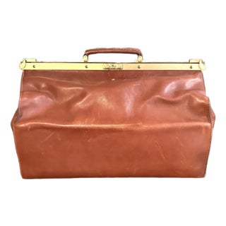 Vintage Leather Weekender Doctor's Style Bag With Brass Frame - Made Exclusively for Mercedes Benz For Sale