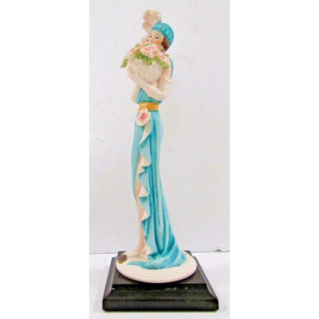 Italian 1980s Giuseppe Armani Figurine Presentation 1414c Made in Italy For Sale - Image 3 of 13