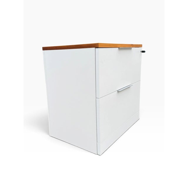 Mid-Century Modern Knoll Two-Drawer Filing Cabinet in White With Wood Top For Sale - Image 3 of 10