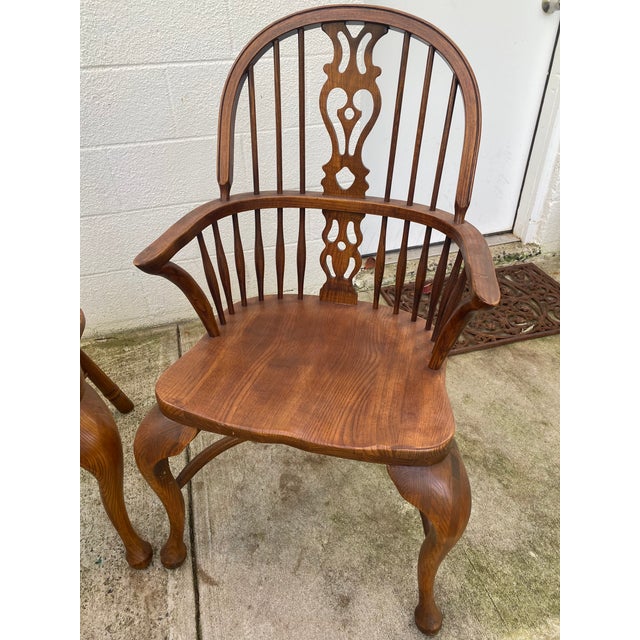 Solid Oak Windsor Style Dining Chairs- Set of 6 For Sale - Image 4 of 8