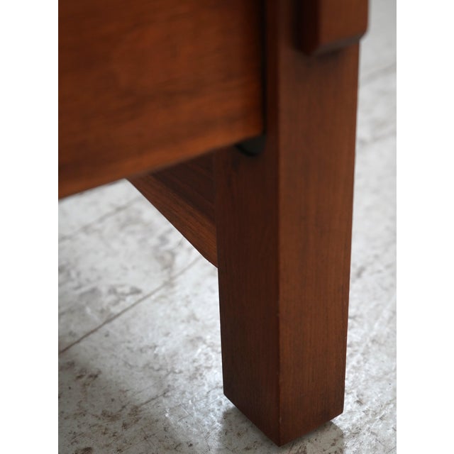 2000 - 2009 Stickley Cherry Mission King Size Spindle Bed For Sale - Image 5 of 16