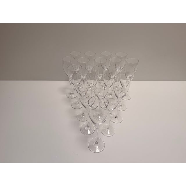 Glass Maitre Champagne Glasses from Rosenthal, 1990s, Set of 19 For Sale - Image 7 of 9