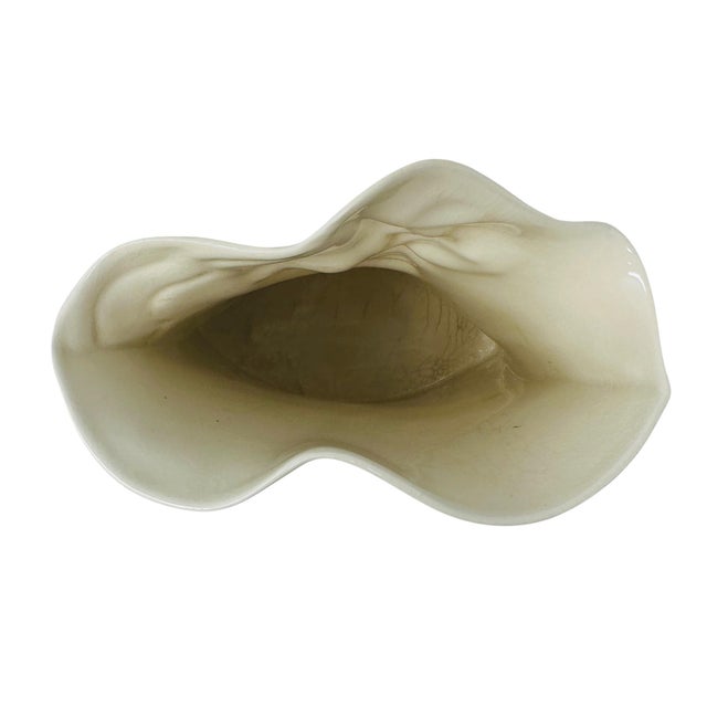 Cream Vintage 1996 Sara Lund "Two Faces" Studio Pottery Sculptural Vase For Sale - Image 8 of 11
