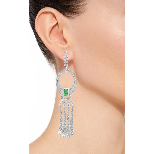 Contemporary 2 Carat Colombian Emerald Cut Emerald Diamond Drop / Cocktail Earrings Platinum For Sale - Image 3 of 18