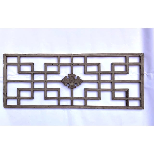 Wooden decorative screen from the Chinese Qing period. Makes excellent wall decoration.