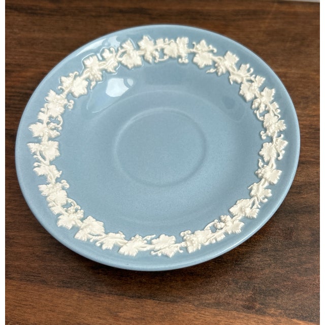 1950s Wedgwood Embossed Queen's Ware Replacement Teacup Saucer "Cream on Lavender" For Sale - Image 5 of 9