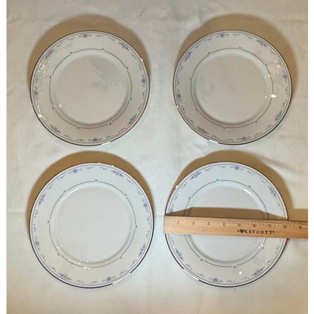 Ceramic New Vintage Lenox "Carolina" Fine Ivory China 20-Piece Dinnerware Set - Service for 4 For Sale - Image 7 of 10