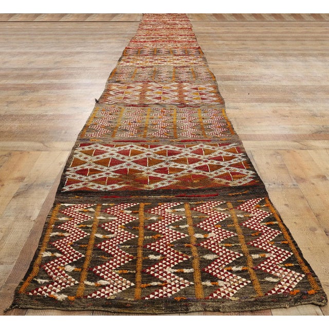 Brown Vintage Moroccan Zemmour Kilim Rug - 02'07 X 23'02 For Sale - Image 8 of 9