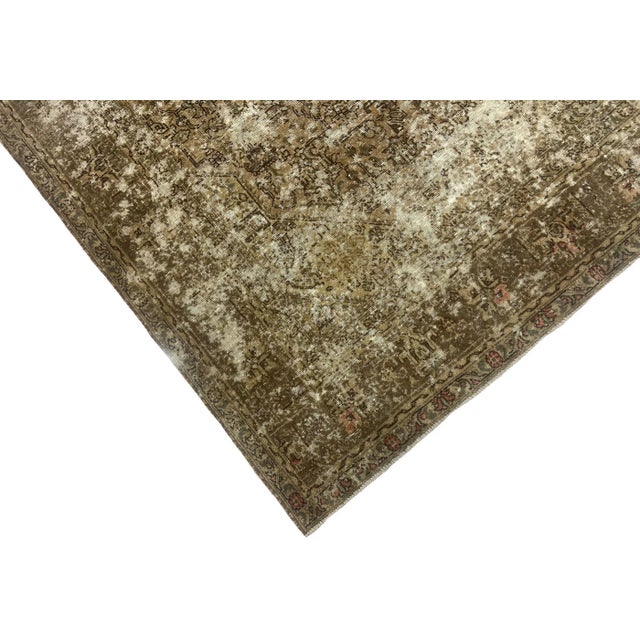 Vintage Middle Eastern Hand-Knotted Rug For Sale - Image 4 of 6