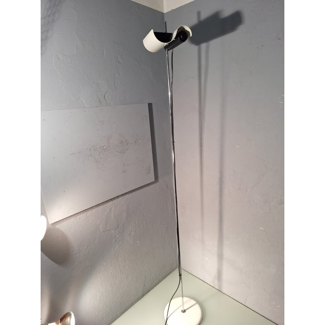 Model DM333 Floor Lamp by Vico Magistretti for Oluce, Milan, Italy, 1970s For Sale - Image 15 of 15