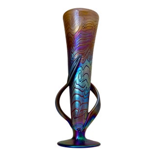 1990s Signed Igor Müller Iridescent Art Glass Vase – Loetz Style For Sale