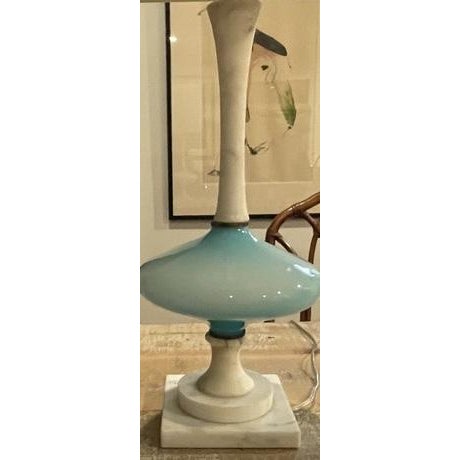 1970s Italian Mid-Century Modern Turquoise Glass and Marble Table Lamp For Sale - Image 4 of 5