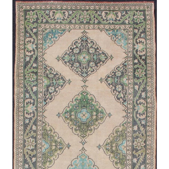 Turkish Oushak Runner With Medallion Design in Dark Blue, Blush, Aqua and Green For Sale - Image 4 of 12