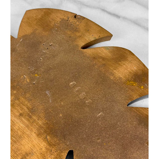 Mid-Century Atomic Monstera Leaf Brass & Enamel Trivet Plaque - 10" For Sale - Image 10 of 10