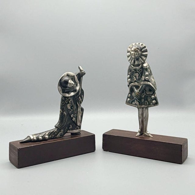 Art Deco Commedia dell'Arte Bookends, 1920s, Set of 2 For Sale - Image 4 of 6