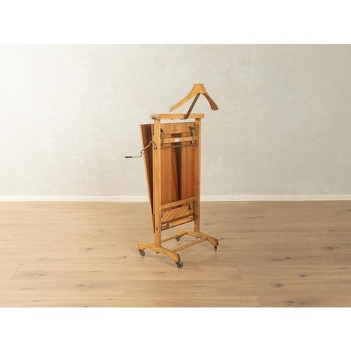 Windsor Valet Stand, 1960s For Sale - Image 9 of 14