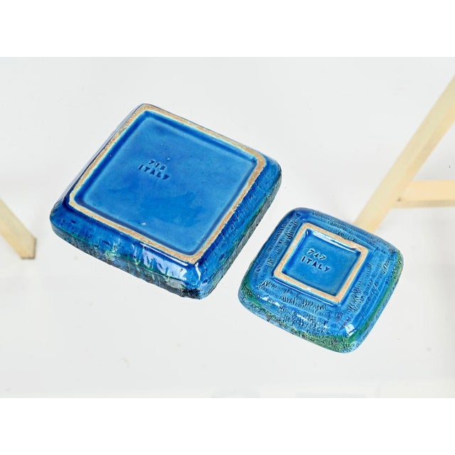 Rimini Blue Ceramic Square Ashtrays attributed to Bitossi, Italy, 1960s, Set of 2 For Sale - Image 9 of 12