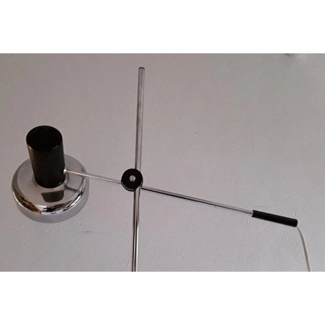 1970s Adjustable Chromed Metal Floor Lamp, 1970s For Sale - Image 5 of 6