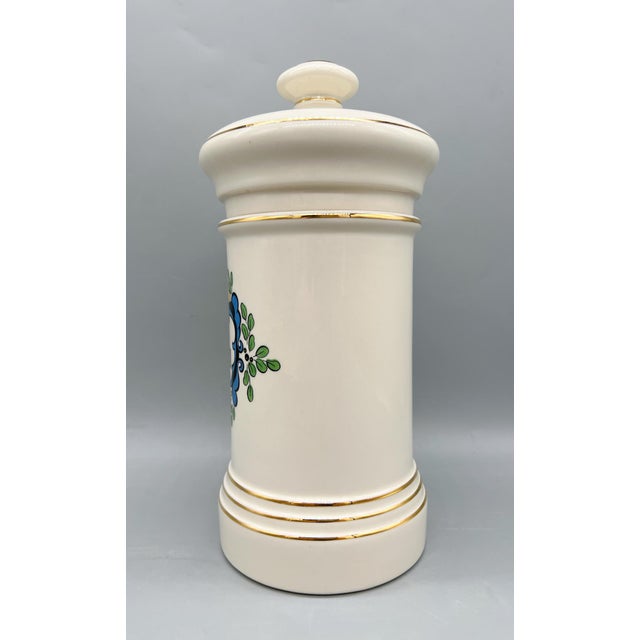 Cream Vintage Blair Apothecary Jar Radix Palmae Christi With Lid – Ceramic Pharmacy Jar – Medical Caduceus – Neoclassical Pharmacy Decor For Sale - Image 8 of 14
