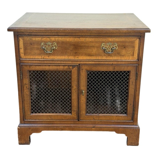 1980s Henredon Chippendale Mahogany Side Cabinet For Sale