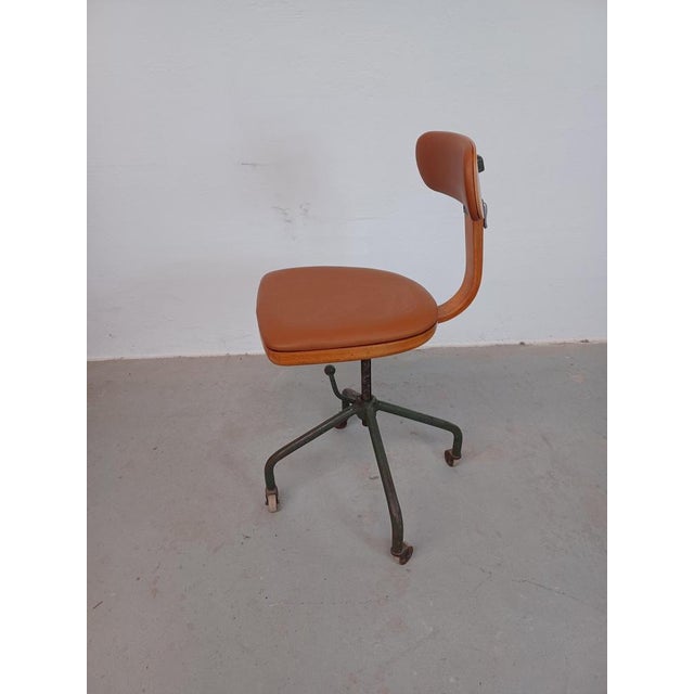 Fritz Hansen Restored Office or Workshop Chair Reupholstered in Leather from Fritz Hansen, 1940s For Sale - Image 4 of 11