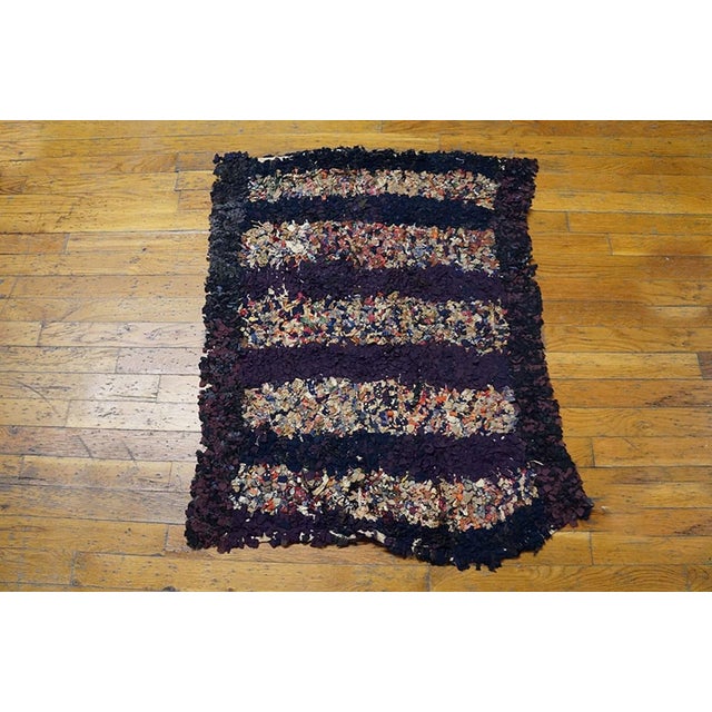 Late 19th Century American Shaker Rag Rug ( 2' x 3' - 60 x 90 cm ) Antique American Rag Rug Small Scatter Size Wool...