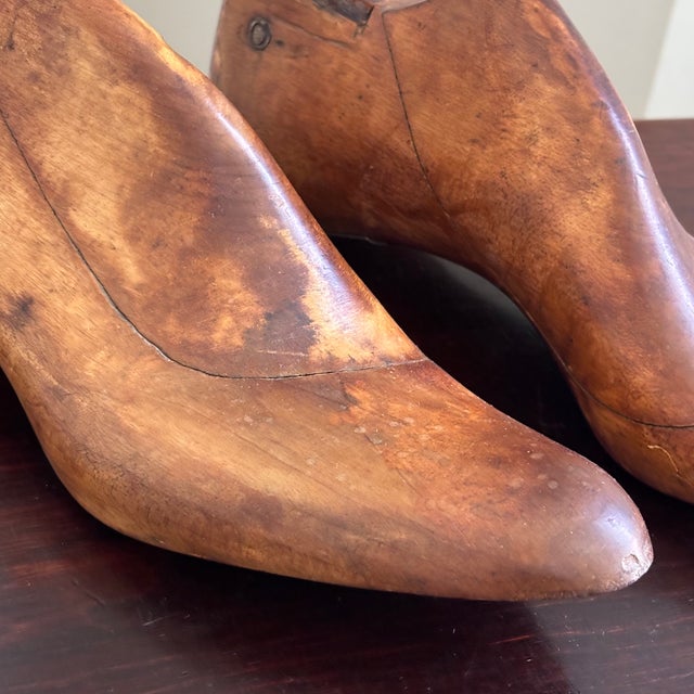 Circa 1900 Wooden Cobbler's Shoe Lasts -- A Pair For Sale - Image 11 of 18