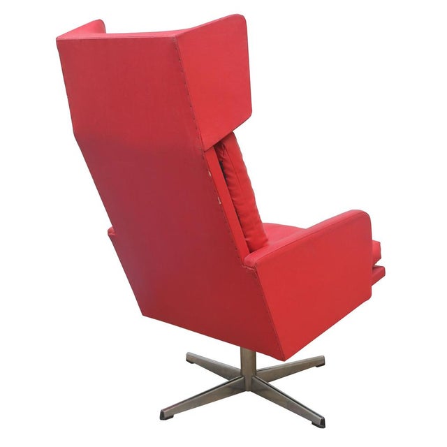 1970s Red Leatherette Swivel Armchair, 1970s For Sale - Image 5 of 14