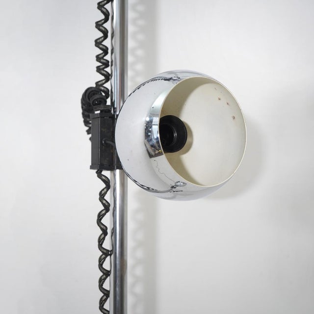 Chrome Floor-to-Ceiling Lamp, 1970s For Sale - Image 11 of 14