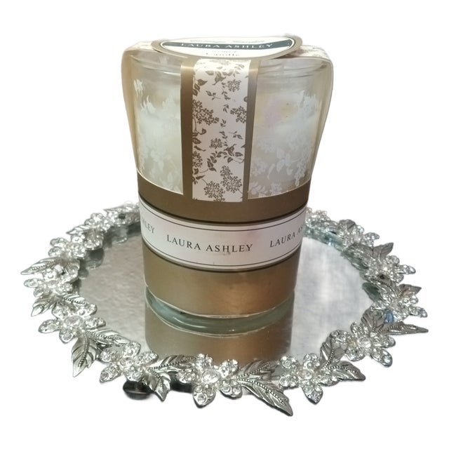 Gorgeous New Laura Ashley Cottage Garden Scented Candle For Sale