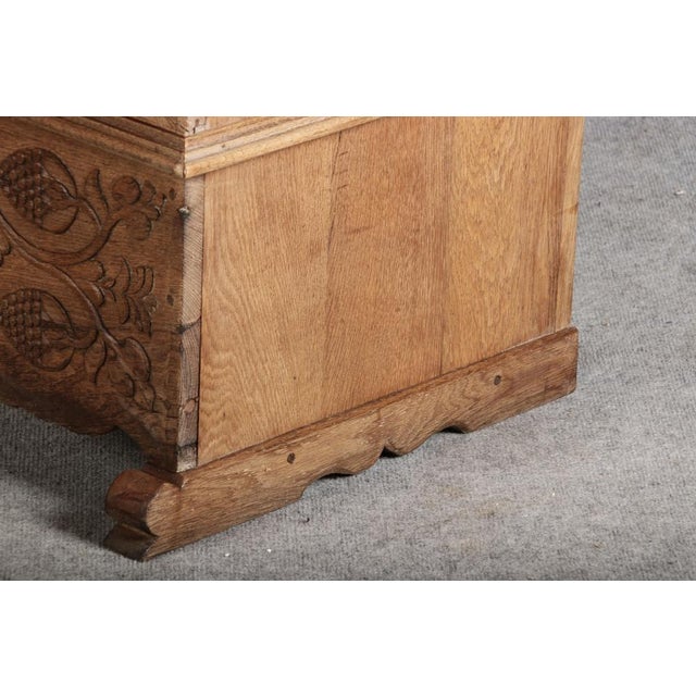Wood Antique Baroque Chest in Oak, 1784 For Sale - Image 7 of 18