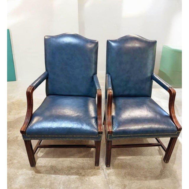 Navy Blue Timeless Elegance: The Hancock & Moore Blue Leather Armchair Pair 1980s For Sale - Image 8 of 12
