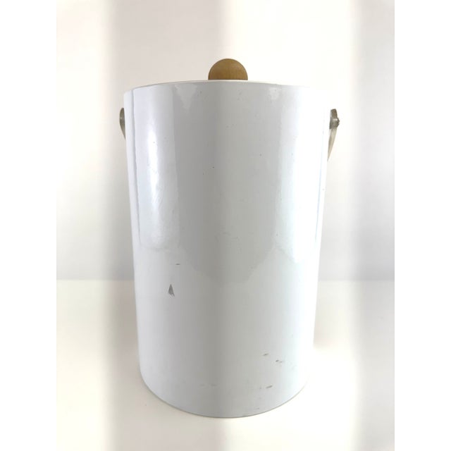 1960s Mid-Century Georges Modern Briard Lidded Ice Bucket With Lucite Handle Chinoiserie Motif For Sale - Image 10 of 12