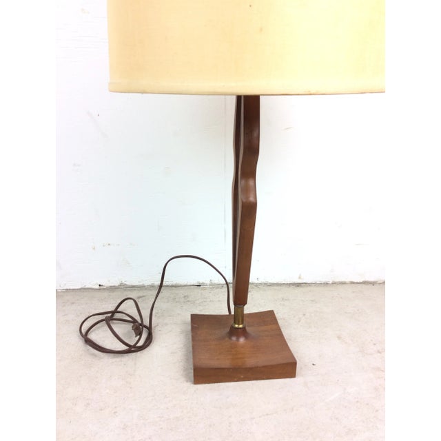 Mid Century Modern Walnut Table Lamp With Barrel Shade For Sale In Philadelphia - Image 6 of 12