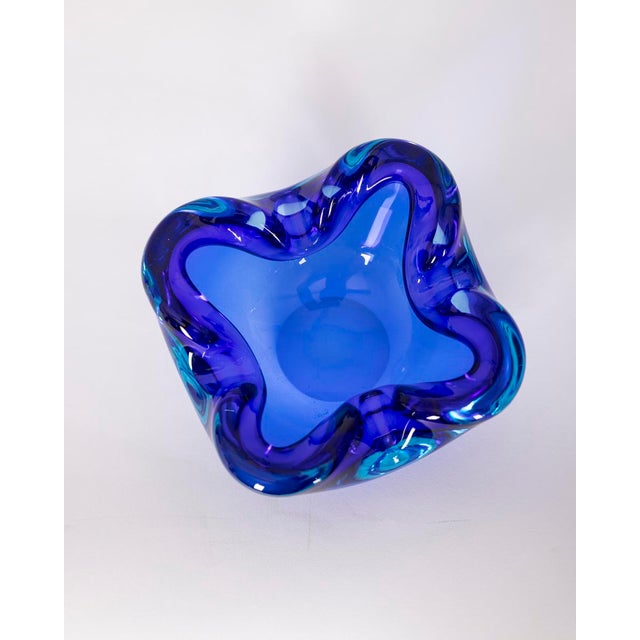 Vintage Italian Ashtray in Blue Murano Glass, 1970s For Sale - Image 4 of 8