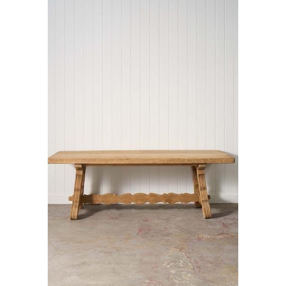 Spanish Splayed Leg Bleached Oak Trestle Dining Table (C. 1900) For Sale In Charleston - Image 6 of 6