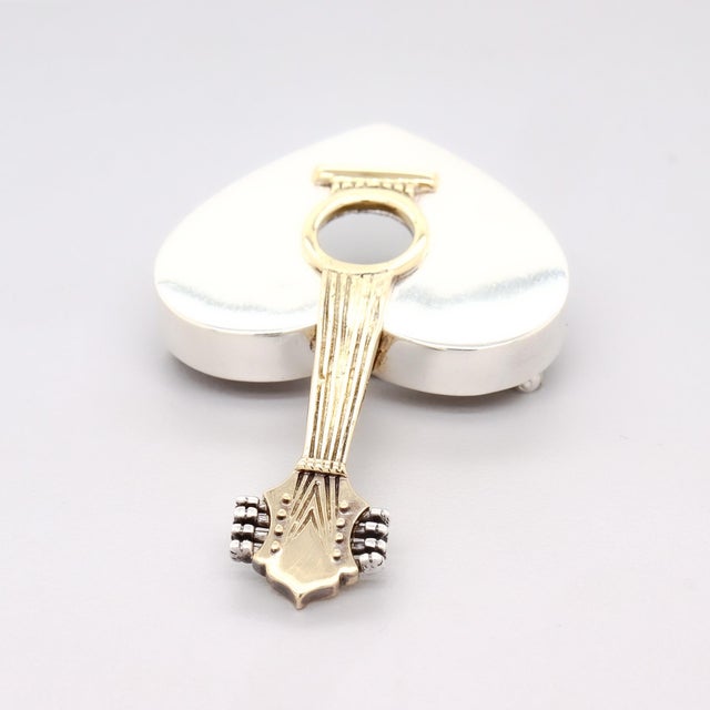 Signed Arman for Movado Sterling Silver & 18k Gold Heart-Shaped Mandolin Brooch For Sale - Image 9 of 15