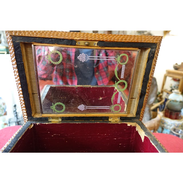 1920s Folk Art Sewing Box, 1890s For Sale - Image 5 of 6