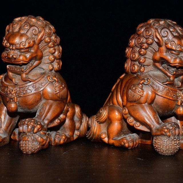 Wood Pair of Vintage Chinese Boxwood Carved Foo Dogs / Guardian Lions For Sale - Image 7 of 9